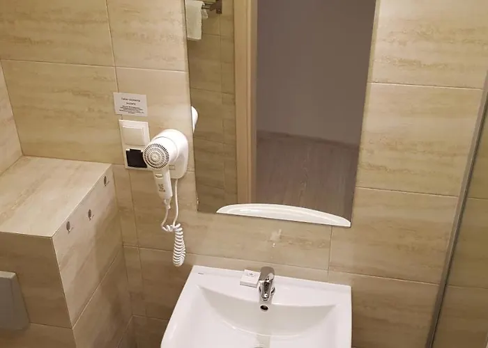 Glogowska 3* Poznaň