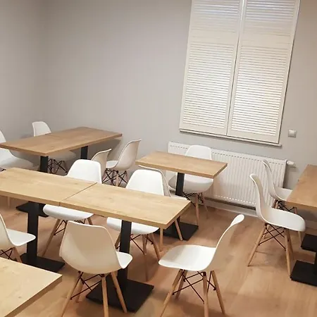 Alojamento de Acomodação e Pequeno-almoço Glogowska