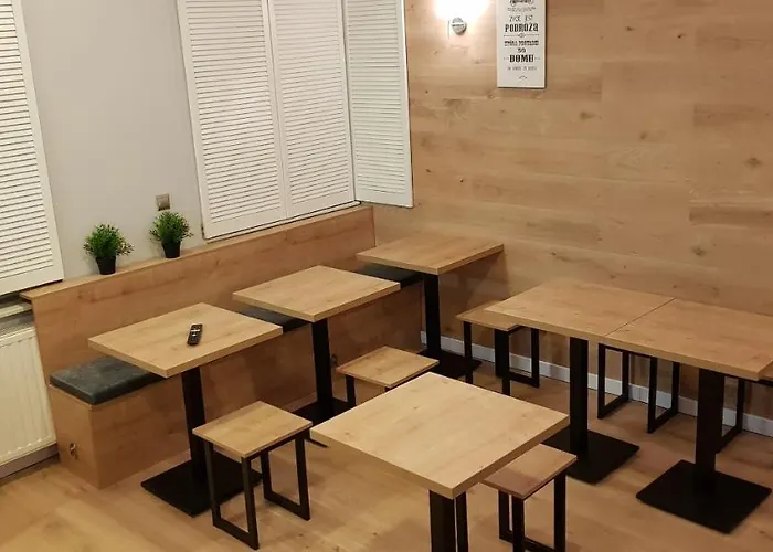 Nocleg ze śniadaniem Głogowska 3*